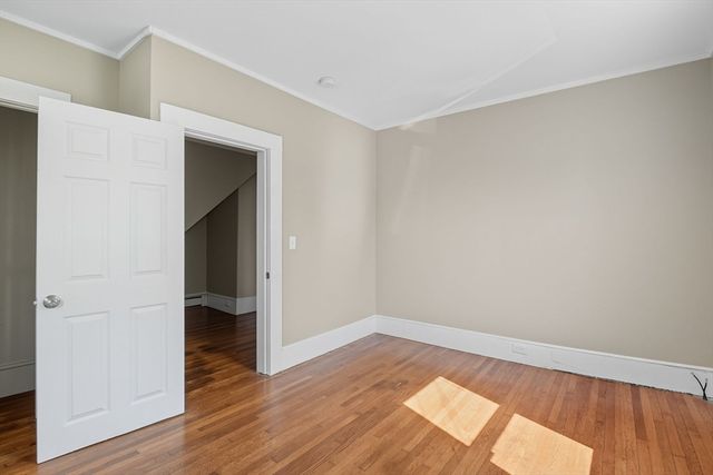 221 East St, Chicopee, MA 01020
