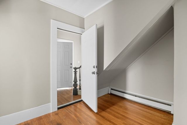 221 East St, Chicopee, MA 01020