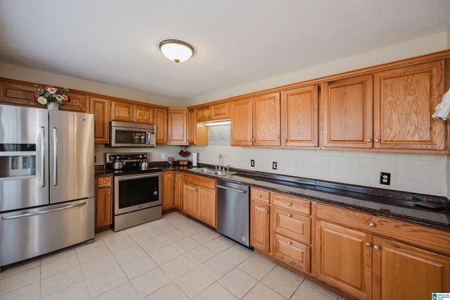 915 RICH ROAD, Birmingham, AL 35215