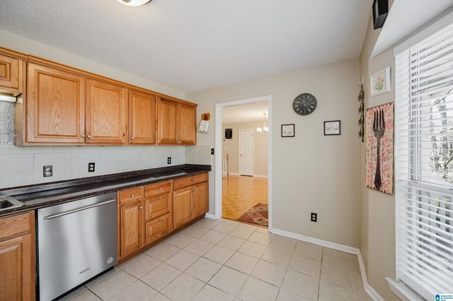 915 RICH ROAD, Birmingham, AL 35215