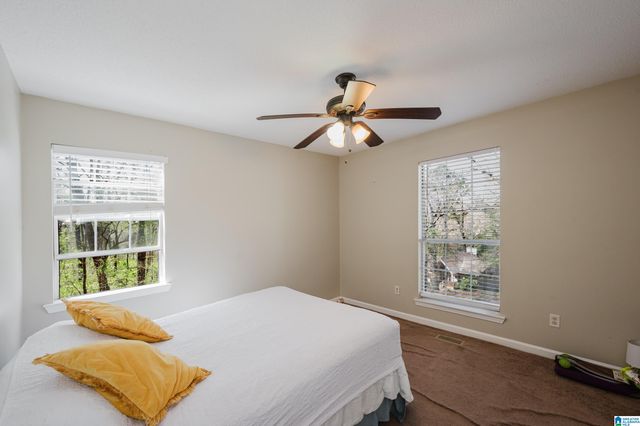 915 RICH ROAD, Birmingham, AL 35215