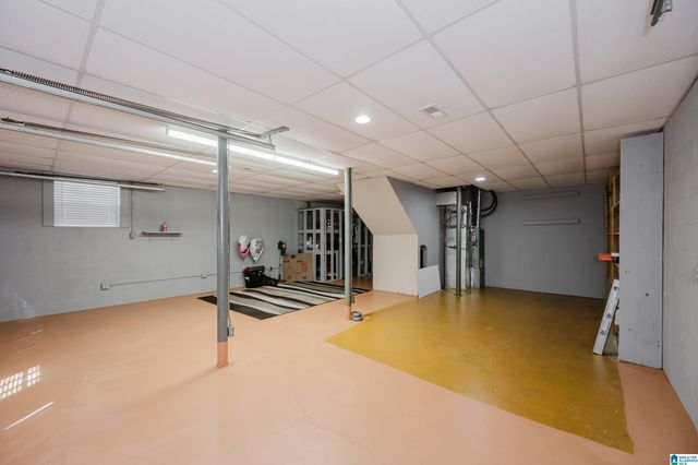 915 RICH ROAD, Birmingham, AL 35215