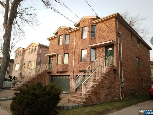 393 Washington Avenue, Cliffside Park, NJ 07010
