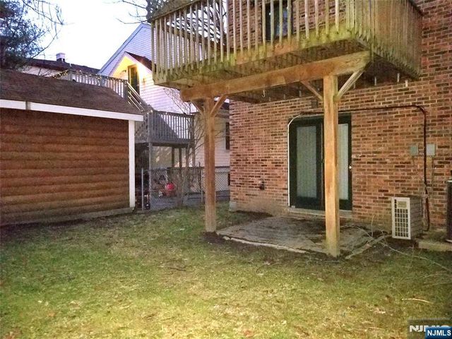 393 Washington Avenue, Cliffside Park, NJ 07010