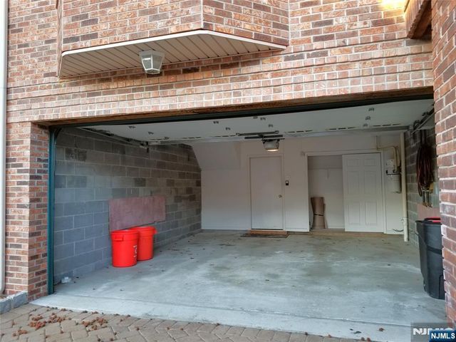 393 Washington Avenue, Cliffside Park, NJ 07010