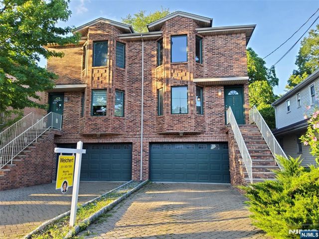 393 Washington Avenue, Cliffside Park, NJ 07010