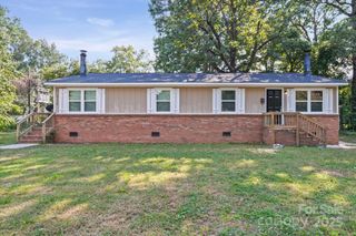 4339 N Sharon Amity Road, Charlotte, NC 28205
