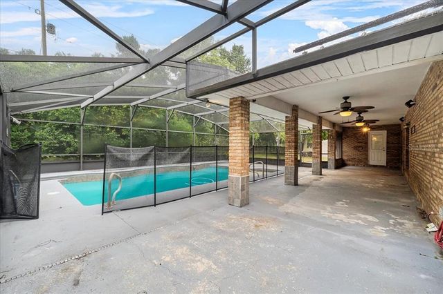 157 AMBERGATE COURT, Debary, FL 32713