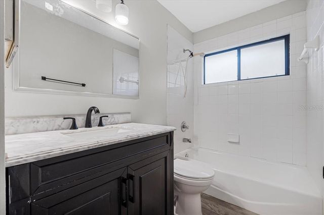 157 AMBERGATE COURT, Debary, FL 32713