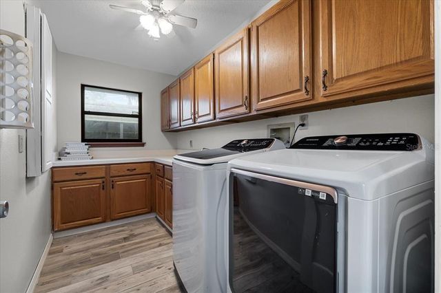 157 AMBERGATE COURT, Debary, FL 32713