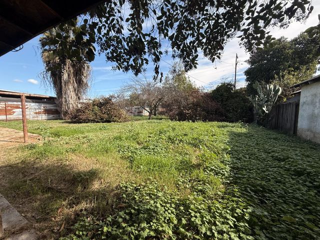 40284 Ralph Road, Cutler, CA 93615