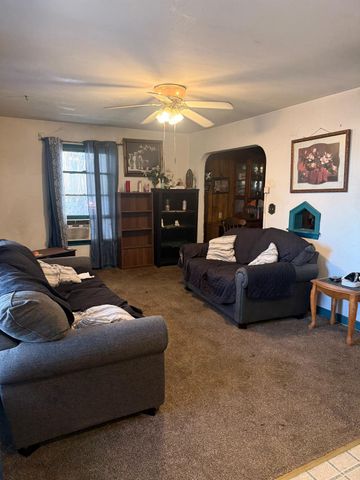 40284 Ralph Road, Cutler, CA 93615