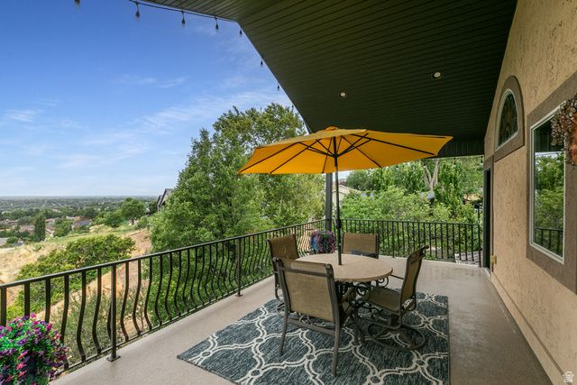 1391 N COMPTON RD, Farmington, UT 84025