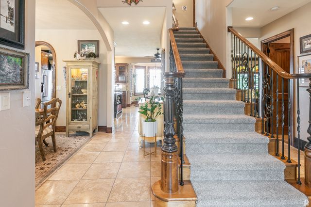 1391 N COMPTON RD, Farmington, UT 84025