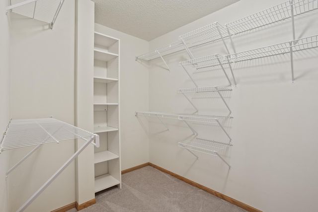 745 Sterling Court, Mahtomedi, MN 55115