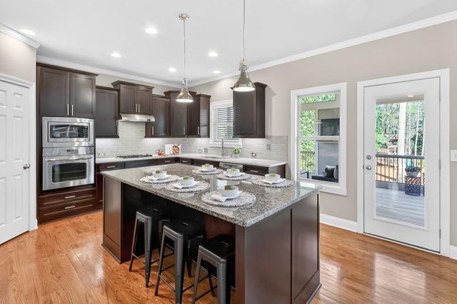 12865 Donegal Lane, Milton, GA 30004