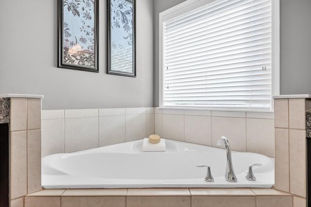 12865 Donegal Lane, Milton, GA 30004