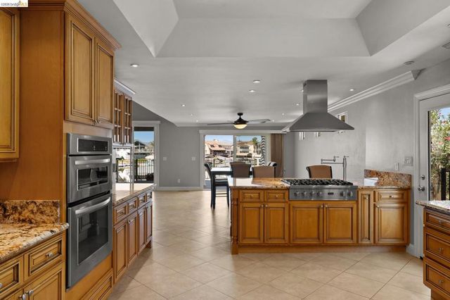 1056 Discovery Bay Blvd, Discovery Bay, CA 94505