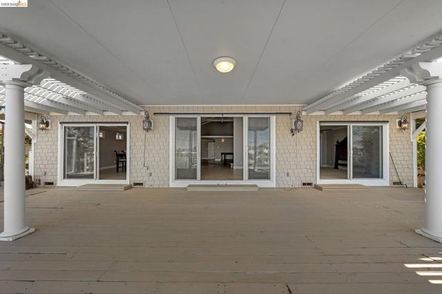1056 Discovery Bay Blvd, Discovery Bay, CA 94505