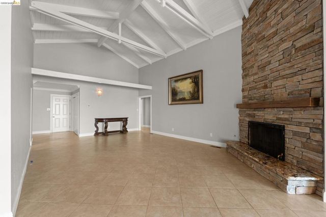 1056 Discovery Bay Blvd, Discovery Bay, CA 94505