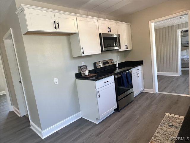 3318 Courthouse Rd, Hopewell, VA 23860
