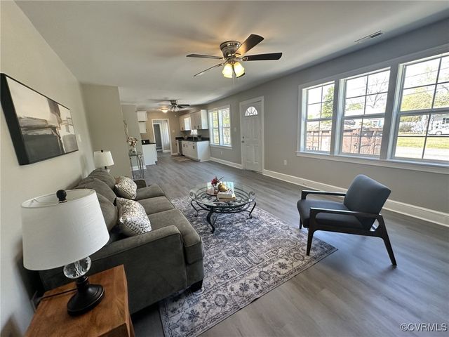 3318 Courthouse Rd, Hopewell, VA 23860