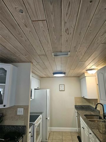 21221 BURKHART DRIVE, Port Charlotte, FL 33952