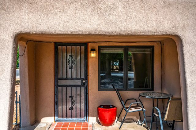4501 8th Street NW, Albuquerque, NM 87107