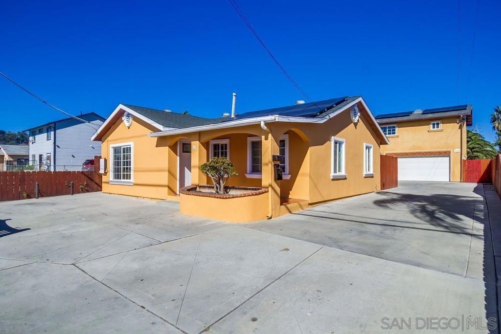 796 98 W Washington Ave, El Cajon, CA 92020