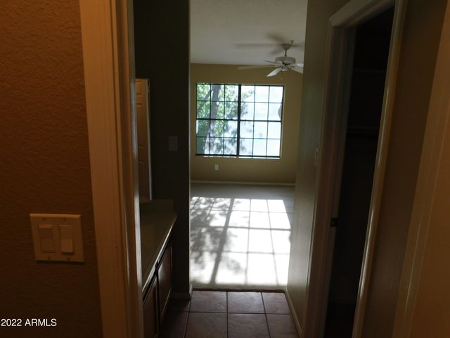 5950 N 78TH Street N 239, Scottsdale, AZ 85250