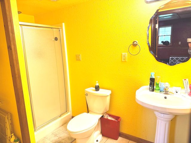 658 Deerfield Road, Walnut Hill, IL 62893