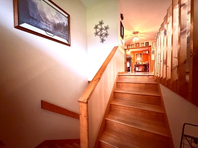 658 Deerfield Road, Walnut Hill, IL 62893