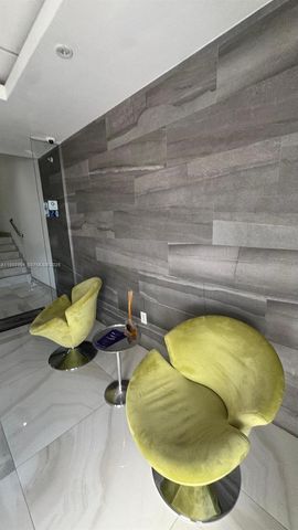 7953 NW 64th St, Medley, FL 33166