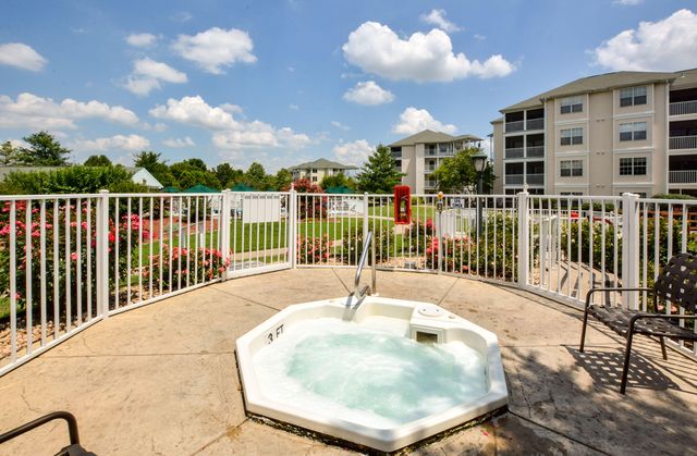 77 Anglers Pointe Drive 3, Branson, MO 65616