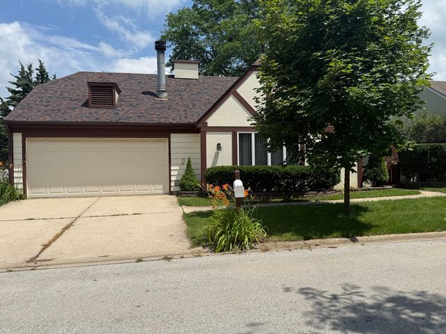 2851 GARDEN Drive, Lisle, IL 60532