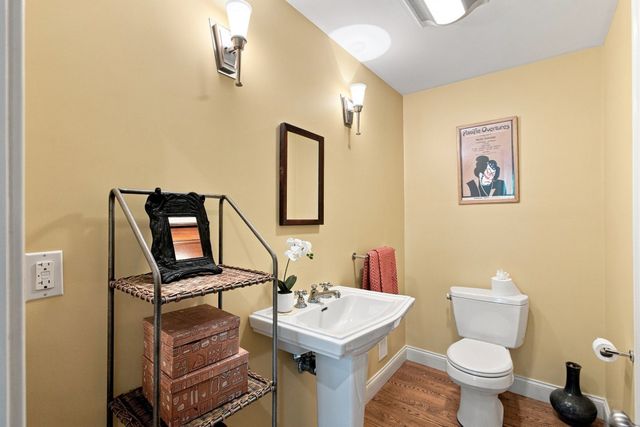 6 Menlo St, Boston, MA 02135