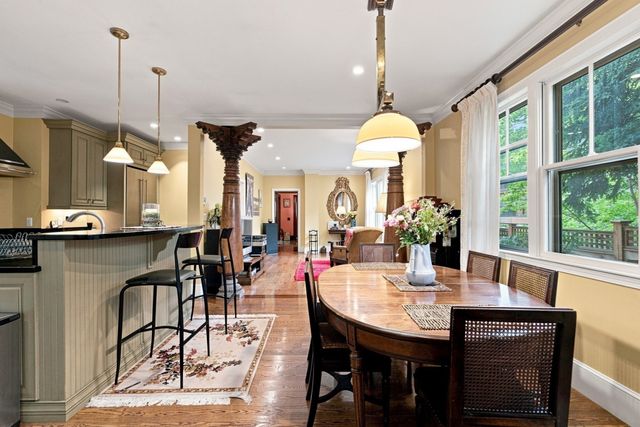 6 Menlo St, Boston, MA 02135