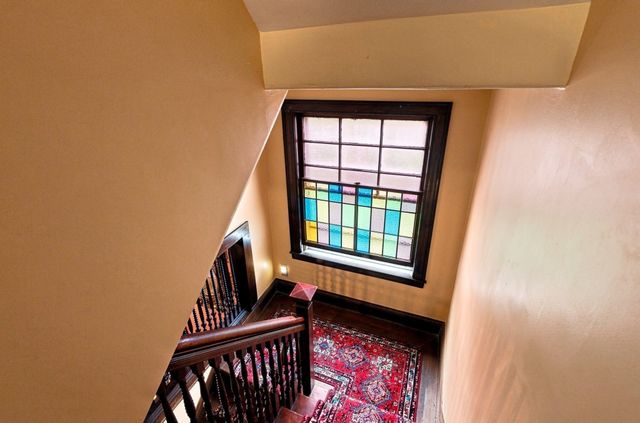 6 Menlo St, Boston, MA 02135