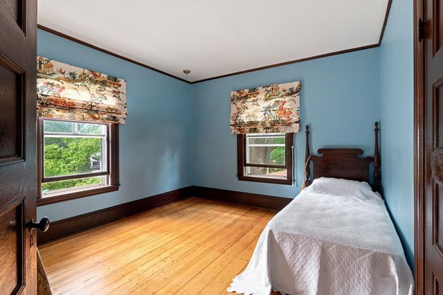 6 Menlo St, Boston, MA 02135