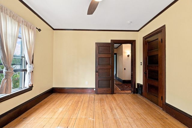 6 Menlo St, Boston, MA 02135