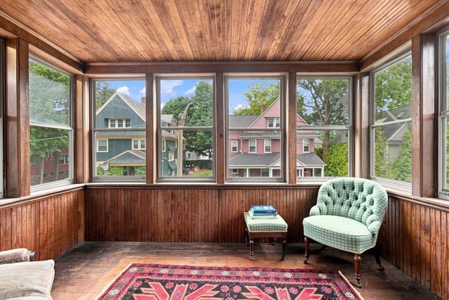 6 Menlo St, Boston, MA 02135