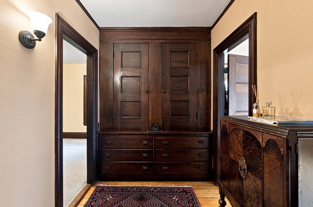 6 Menlo St, Boston, MA 02135