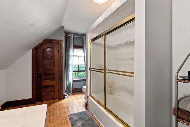 6 Menlo St, Boston, MA 02135