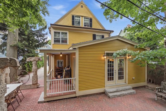 6 Menlo St, Boston, MA 02135