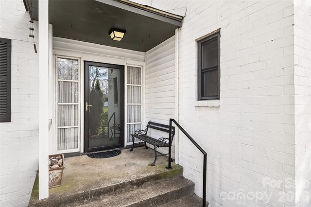 615 Biltmore Avenue G2, Asheville, NC 28803