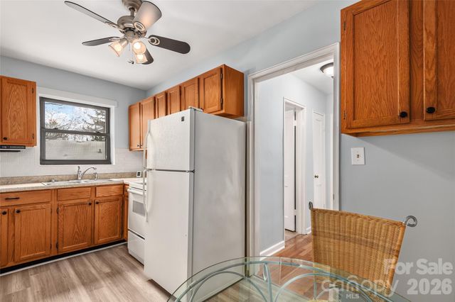 615 Biltmore Avenue G2, Asheville, NC 28803