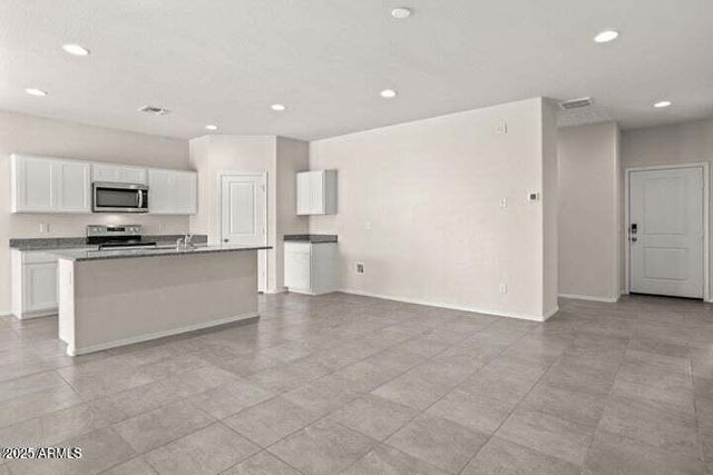 1566 E FLETCHER Drive, Casa Grande, AZ 85122