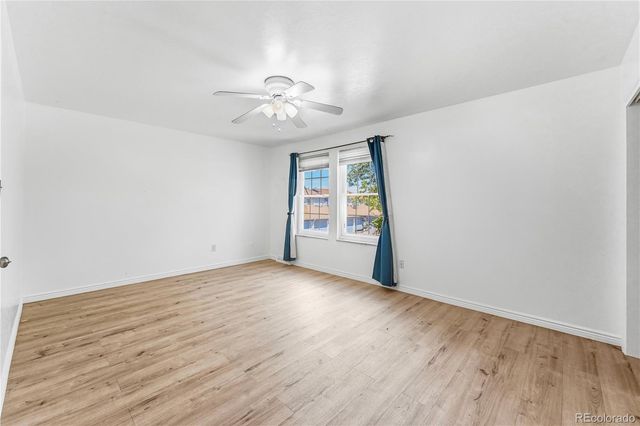 125 Paris Circle, Aurora, CO 80011