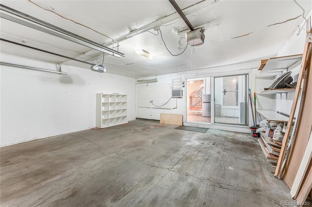 125 Paris Circle, Aurora, CO 80011