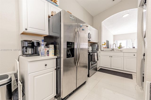 10297 SW 162nd Court, Miami, FL 33196